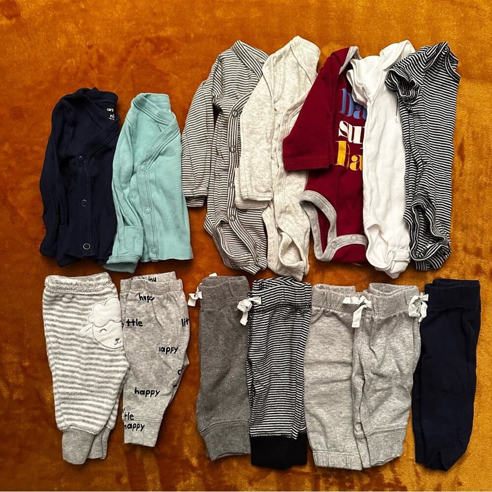 Carter’s Newborn Bundle Onesies Snap Shirts Pants